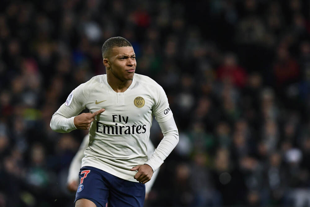 2亿镑😲电讯报：考文垂拒西汉姆联对球员的报价，为其标价2亿镑